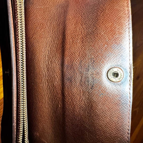 AUTHENTIC Louis Vuitton Porte Monnaie Monogram Pochette Credit Long Wallet - Picture 2 of 7